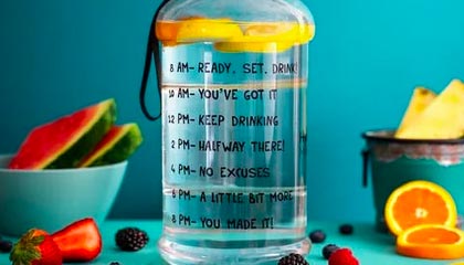 真人版吕布！近距离观看阿隆-戈登训练 外线三分手拿把攥